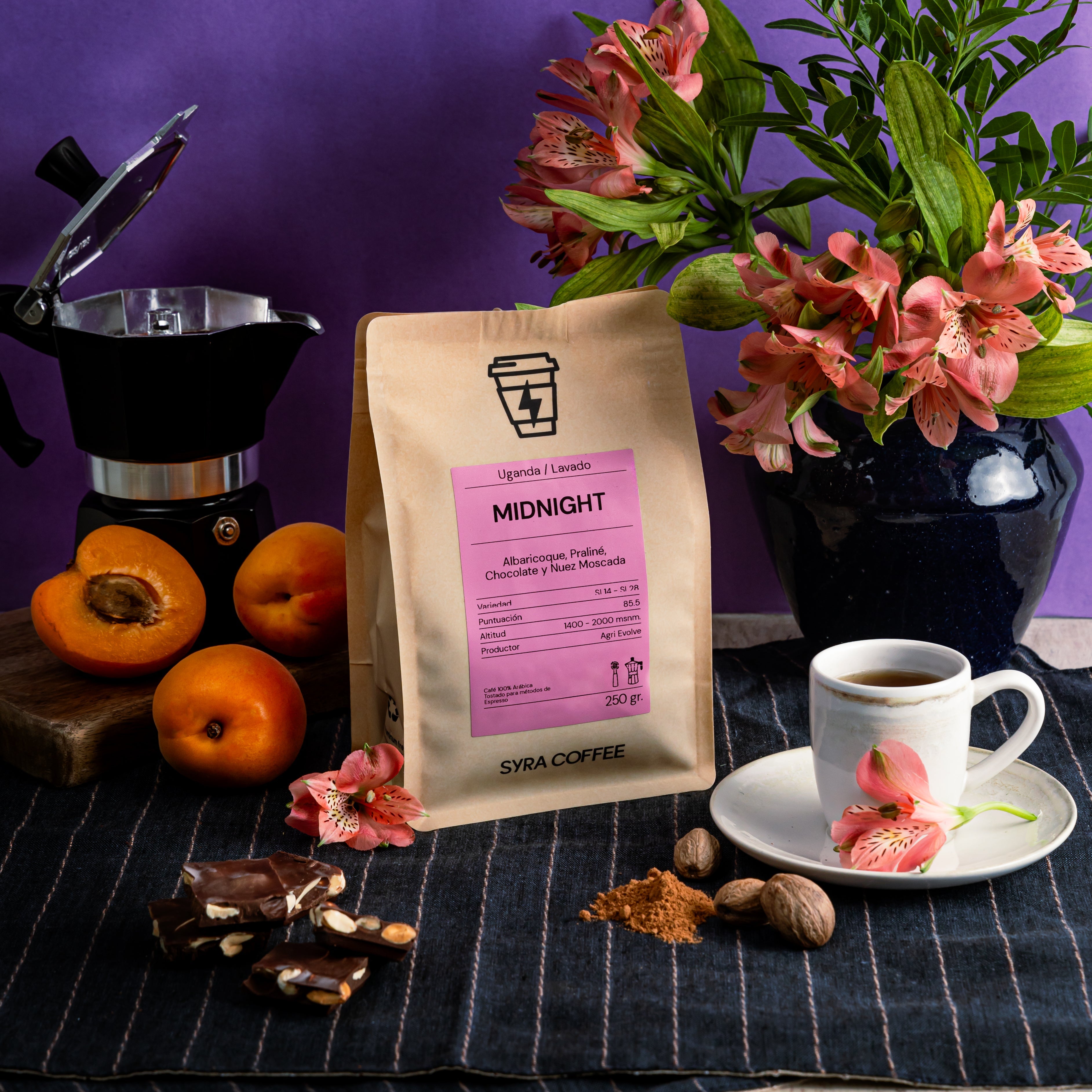 Midnight: Un espresso de temporada desde las montañas de Rwenzori, Ugand