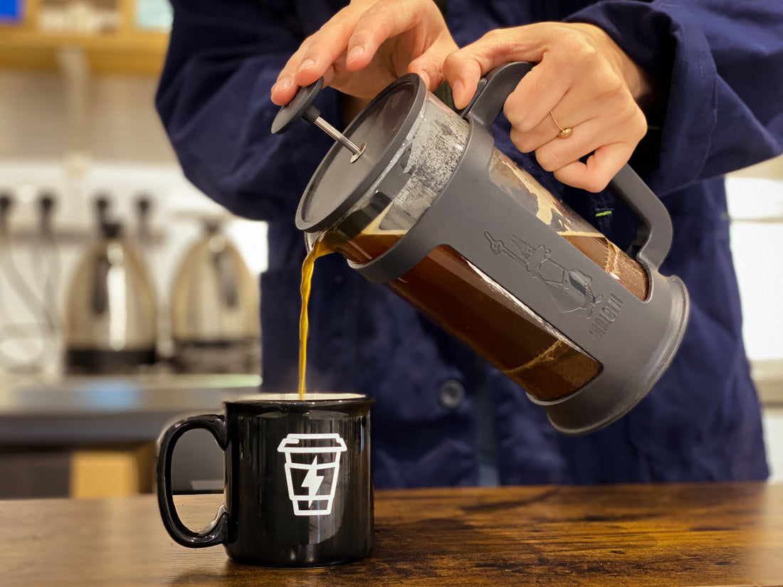 Cómo hacer el café perfecto con cafetera francesa – Syra Coffee